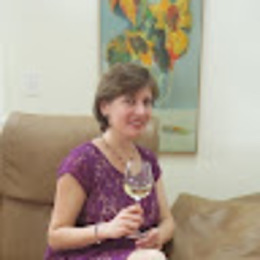 Meet your Posher, Lessia